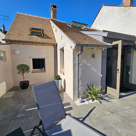 Le Sully, Gite Aux Portes De La Sologne La Ferté-Saint-Aubin Exterior foto